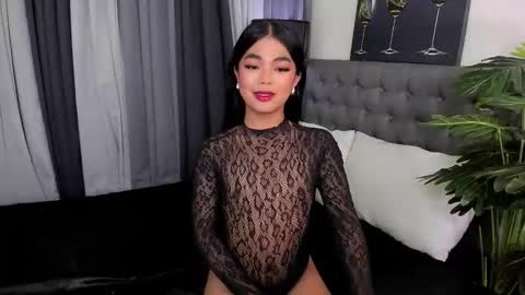 Snapshot of madonnajhonson chatting on October 27, 2025, 8:40 am madonnajhonson online show from October 27, 2025, 8:40 am