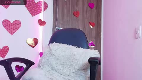 Snapshot of mady_gh chatting on February 25, 2025, 7:20 am mady online show from February 25, 2025, 7:20 am