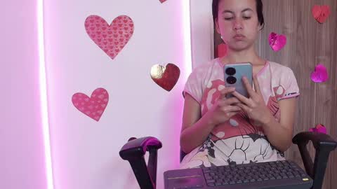 Snapshot of mady_gh chatting on March 12, 2025, 6:51 am mady online show from March 12, 2025, 6:51 am