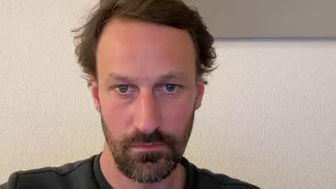 maenu_69 online show from December 14, 2025, 8:57 pm