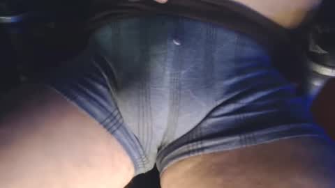 Snapshot of maestro2017 chatting on December 23, 2024, 10:12 pm maestro2017 online show from December 23, 2024, 10:12 pm