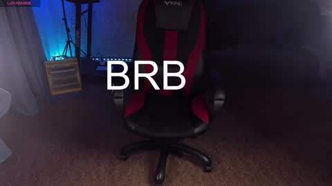 Maevee online show from December 7, 2024, 11:07 am