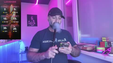 Magabear online show from October 3, 2025, 8:55 am