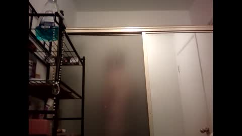 magdalena_805 online show from September 27, 2025, 9:09 pm