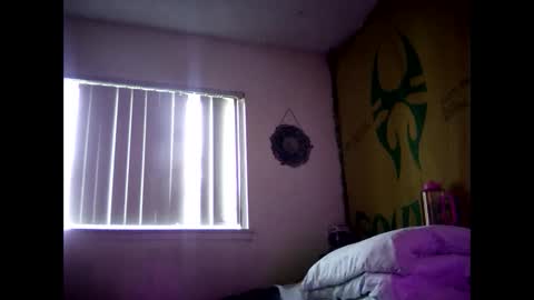 magdalena_805 online show from October 11, 2025, 2:37 pm