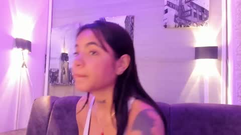 Snapshot of maggie_greene chatting on September 24, 2025, 12:52 pm Maggie online show from September 24, 2025, 12:52 pm