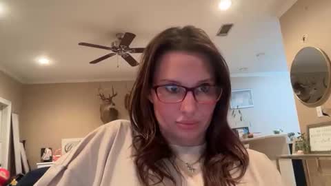 Snapshot of maggiexoxox chatting on November 8, 2025, 9:20 am maggiexoxox online show from November 8, 2025, 9:20 am