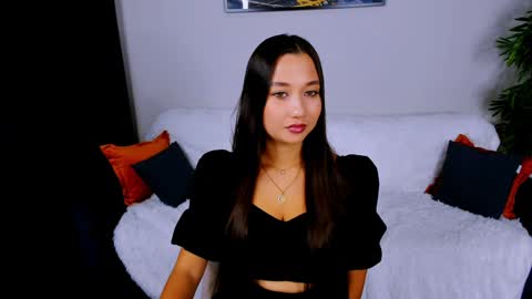 Snapshot of magic_phoenix chatting on December 22, 2024, 8:03 pm magic_phoenix online show from December 22, 2024, 8:03 pm