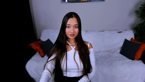 Snapshot of magic_phoenix chatting on January 5, 2025, 4:38 pm magic_phoenix online show from January 5, 2025, 4:38 pm