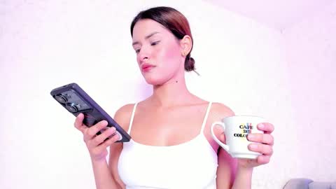 M Rss  online show from November 21, 2025, 9:02 pm