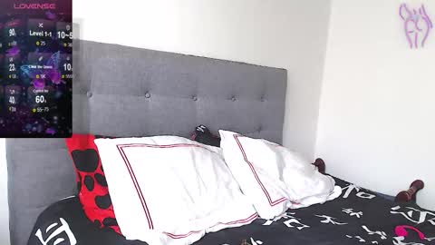 Snapshot of magic_stephany__ chatting on December 16, 2025, 1:27 pm magic_stephany__ online show from December 16, 2025, 1:27 pm