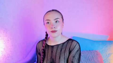 Snapshot of magic_vera chatting on November 18, 2025, 11:36 am Vera online show from November 18, 2025, 11:36 am