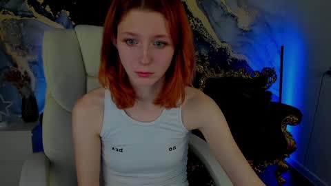 Snapshot of magiclilu chatting on December 3, 2024, 9:01 pm Lilu online show from December 3, 2024, 9:01 pm