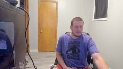 Magic176 online show from October 27, 2025, 4:11 pm