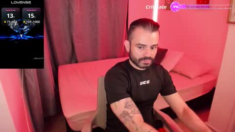     online show from October 15, 2025, 2:33 am