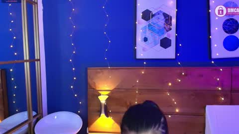 Dani online show from March 12, 2025, 11:20 am