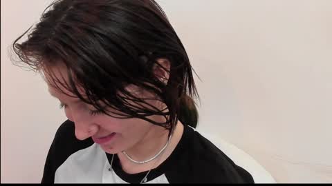 maibys online show from December 28, 2024, 3:47 am