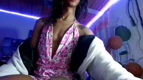 Snapshot of maidi_hot chatting on September 27, 2025, 10:31 am Bella Maidi online show from September 27, 2025, 10:31 am