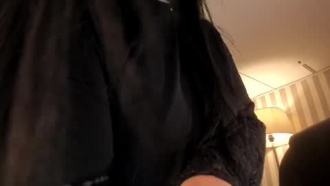  Mait  online show from November 27, 2025, 1:24 pm