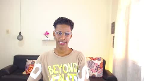 I am Maik online show from February 6, 2025, 1:32 pm