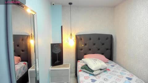 Snapshot of mailylove1 chatting on February 19, 2025, 4:00 pm M A I L Y online show from February 19, 2025, 4:00 pm