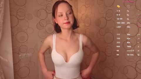 Snapshot of maisiemiller chatting on October 28, 2025, 12:30 pm Maisie online show from October 28, 2025, 12:30 pm