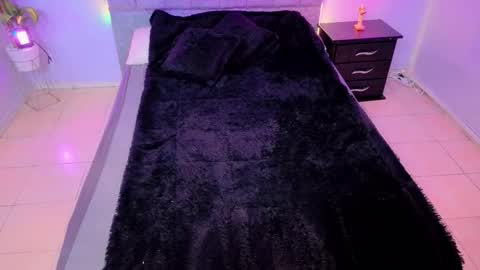 Snapshot of maite_stone1 chatting on November 29, 2025, 3:53 am MAITE STONE1 online show from November 29, 2025, 3:53 am