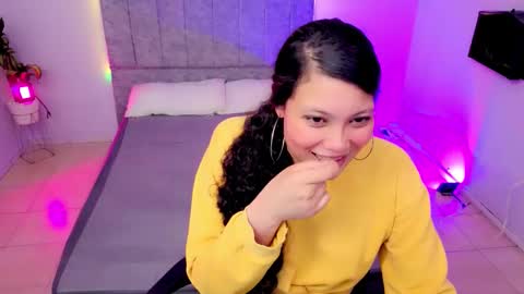 Snapshot of maite_stone1 chatting on December 1, 2025, 3:33 am MAITE STONE1 online show from December 1, 2025, 3:33 am