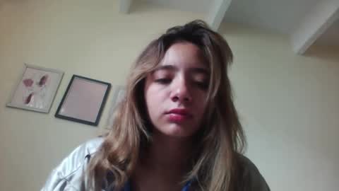 majo_gomezz online show from September 26, 2025, 3:27 pm