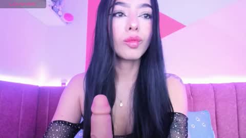Snapshot of majoogomez chatting on September 28, 2025, 10:20 am Majo Gomez online show from September 28, 2025, 10:20 am