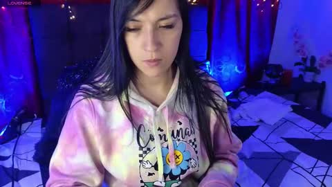 Celeste Bonet  online show from November 5, 2025, 11:43 am