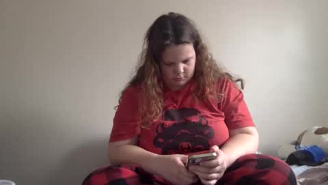 Snapshot of makemesquirt06 chatting on October 26, 2025, 8:15 pm makemesquirt06 online show from October 26, 2025, 8:15 pm