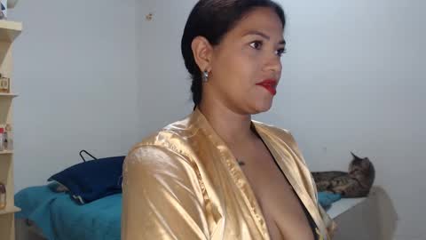 Snapshot of makennaa_1 chatting on February 28, 2025, 9:25 am MAKENNAA online show from February 28, 2025, 9:25 am