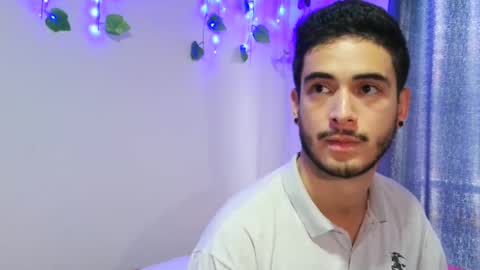 Snapshot of makenzy_darly chatting on January 2, 2025, 6:12 pm Makenzy darly online show from January 2, 2025, 6:12 pm