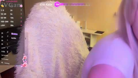 Snapshot of maksisisia chatting on October 24, 2025, 10:00 am maksisisia online show from October 24, 2025, 10:00 am