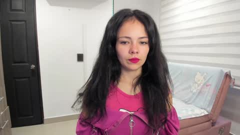 Snapshot of mal_norma chatting on January 24, 2025, 10:51 pm Mal Norma online show from January 24, 2025, 10:51 pm