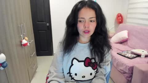 Snapshot of mal_norma chatting on February 2, 2025, 3:10 am Mal Norma online show from February 2, 2025, 3:10 am