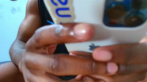 Malcom online show from October 15, 2025, 11:54 am