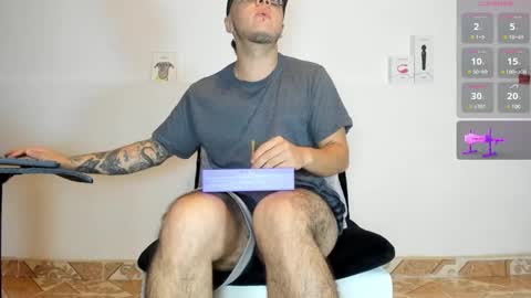 Snapshot of male_pussy chatting on February 24, 2025, 10:25 pm ADAM online show from February 24, 2025, 10:25 pm