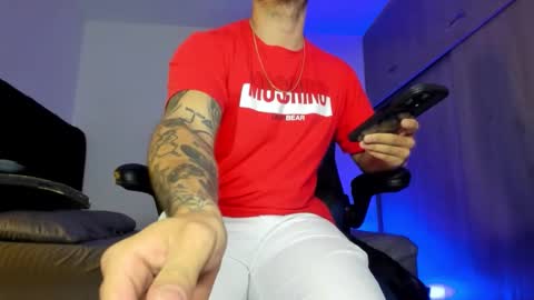 Snapshot of male_pussy chatting on October 22, 2025, 7:46 pm ADAM online show from October 22, 2025, 7:46 pm