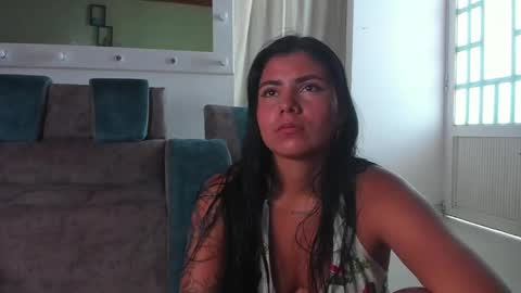 Snapshot of maleja_ruiz2 chatting on February 18, 2025, 4:16 pm Aleja online show from February 18, 2025, 4:16 pm