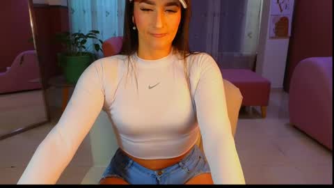 malen_fitnessmilf online show from October 11, 2025, 11:31 am