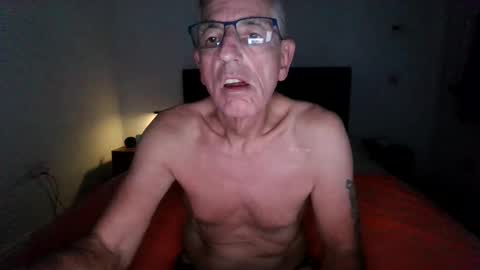 malkie55 online show from November 1, 2025, 5:37 pm