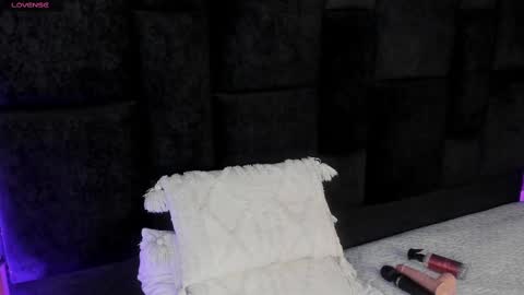 Snapshot of mallory_dietlinde chatting on September 26, 2025, 1:42 am mallory_dietlinde online show from September 26, 2025, 1:42 am