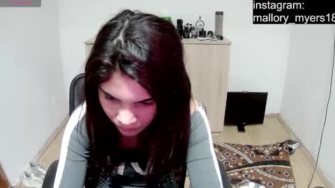 mallorymyers online show from December 4, 2025, 9:01 pm