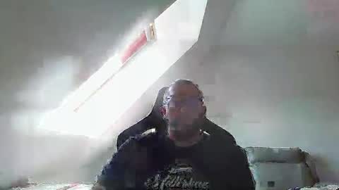 Snapshot of malou2927 chatting on September 22, 2025, 12:40 pm breton online show from September 22, 2025, 12:40 pm