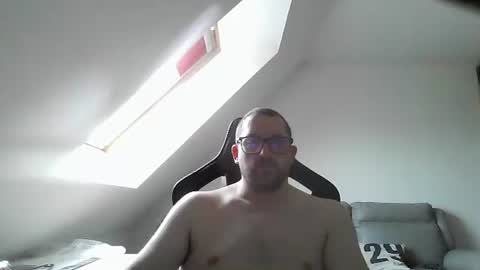 Snapshot of malou2927 chatting on November 13, 2025, 9:19 am breton online show from November 13, 2025, 9:19 am