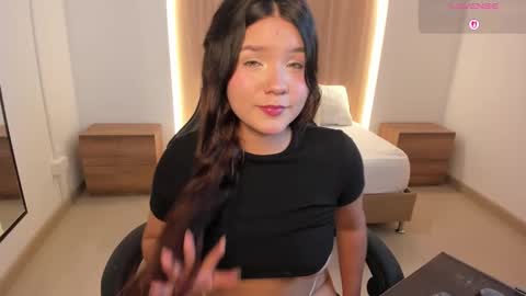 M A L U online show from December 16, 2025, 2:49 am