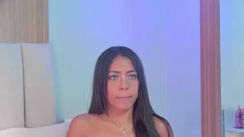Snapshot of mami_natacha19x chatting on October 17, 2025, 1:35 pm nati online show from October 17, 2025, 1:35 pm