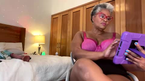 mamigilf66 online show from February 20, 2025, 6:46 pm